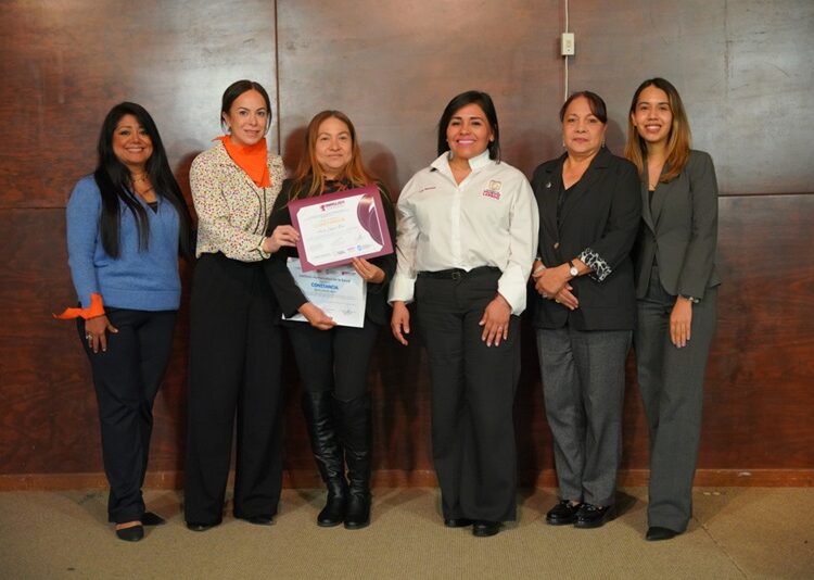 Reconoce Gobierno de NLD a 21 Mujeres beneficiadas por programas de INMUJER