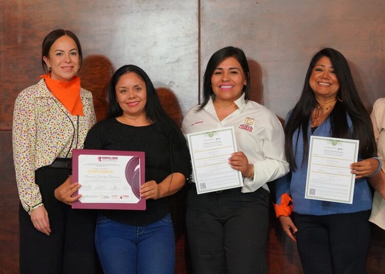 Reconoce Gobierno de NLD a 21 Mujeres beneficiadas por programas de INMUJER