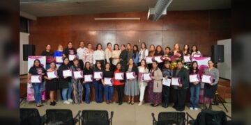 Reconoce Gobierno de NLD a 21 Mujeres beneficiadas por programas de INMUJER