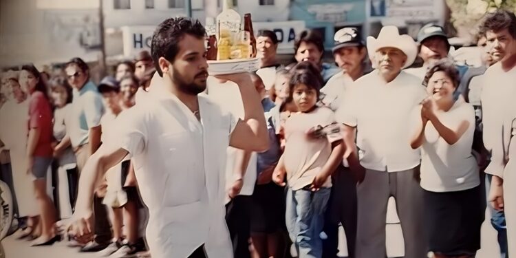 Regresa a NLD la tradicional carrera de meseros