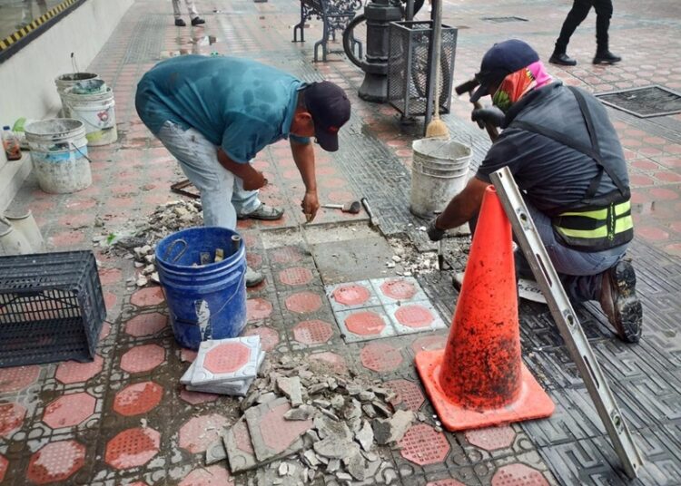 Rehabilitan zonas peatonales en la Zona Centro de Tampico