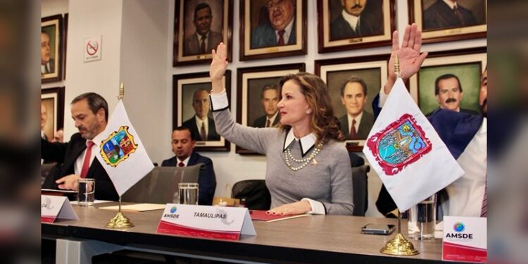 Asume Ninfa Cantú Deándar coordinación de la Región Noreste de AMSDE