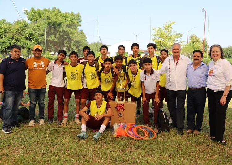 Meten gol por una vida saludable libre de adicciones