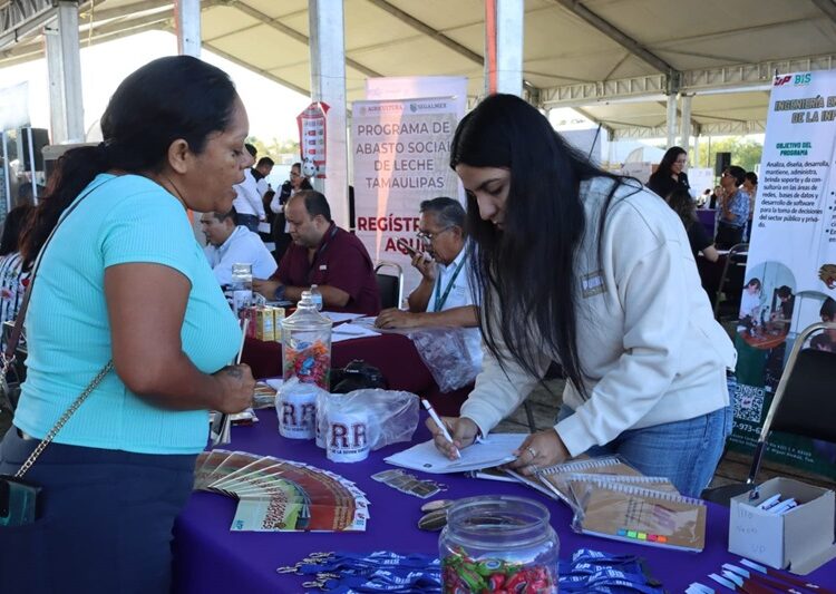 Participa UPRR en brigada “Transformando Familias”