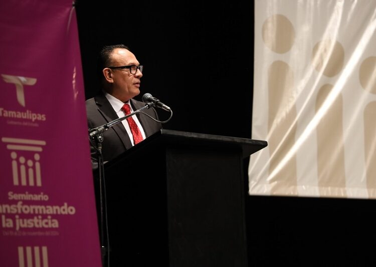 Impulsa IDP, actualización de operadores judiciales