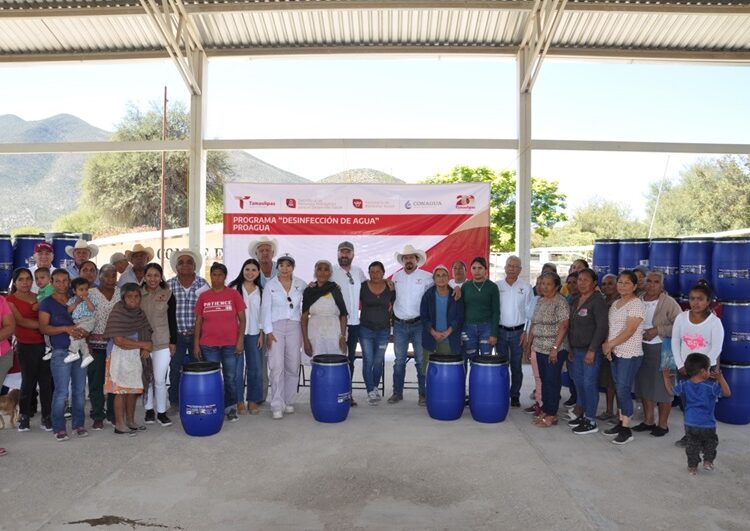 Beneficia SRH a más de 600 familias con dispositivos de filtros de agua