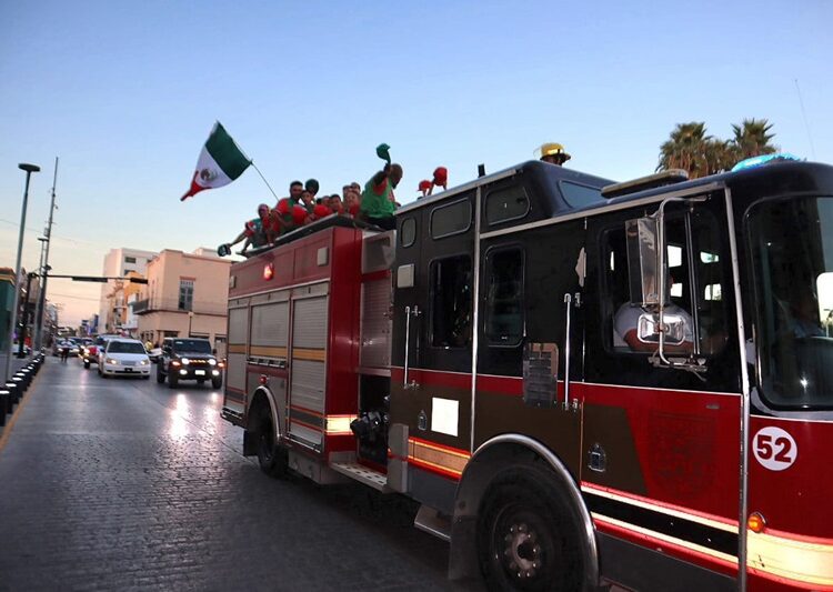 Saluda Beto Granados a peloteritos bicampeones de República Dominicana