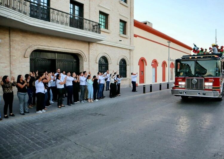 Saluda Beto Granados a peloteritos bicampeones de República Dominicana
