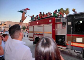 Saluda Beto Granados a peloteritos bicampeones de República Dominicana