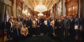 Se reúne gobernador de Tamaulipas con presidenta Claudia Sheinbaum