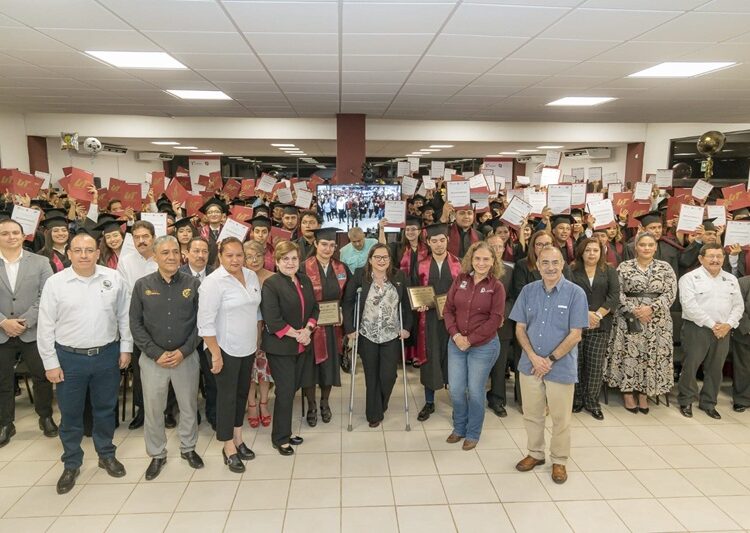 Entrega UT de Altamira una nueva generación de profesionistas