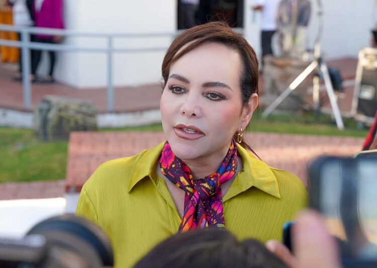 Vacuna Gobierno de NLD a más de mil 800 ciudadanos contra Influenza y COVID