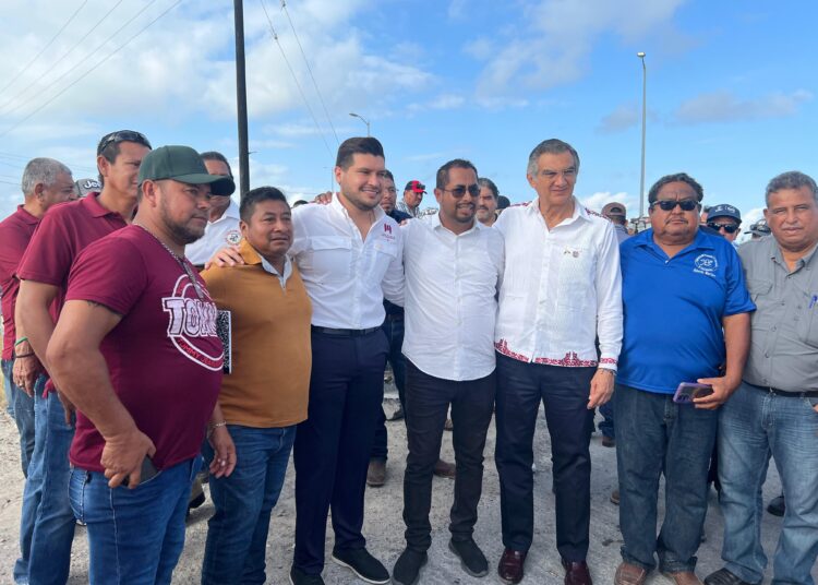 Reciben a AVA y a AGF, con entusiasmo, en el Puerto del Norte Matamoros