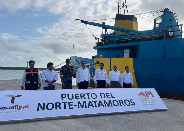 Reciben a AVA y a AGF, con entusiasmo, en el Puerto del Norte Matamoros