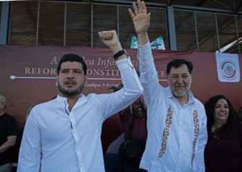 Recibe primer morenista de Matamoros al Senador Fernández Noroña