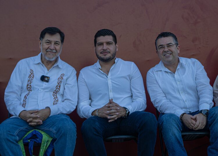 Recibe primer morenista de Matamoros al Senador Fernández Noroña