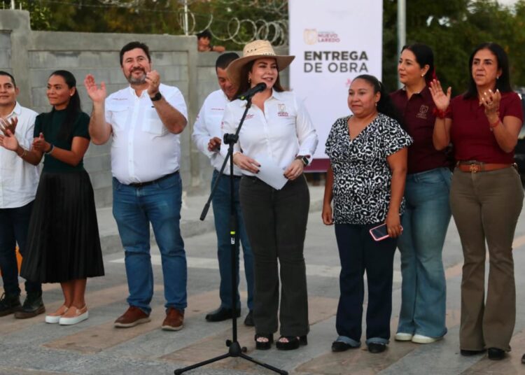 Entrega CarmenLlilia millonarias obras al poniente de NLD