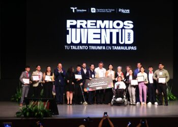Américo premia al talento joven de Tamaulipas