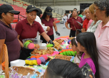 DIF NLD invita a su Bazar Navideño este viernes