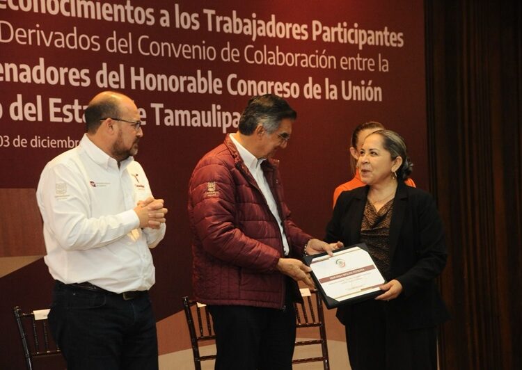 Entrega AVA reconocimientos a servidores públicos capacitados por el Senado