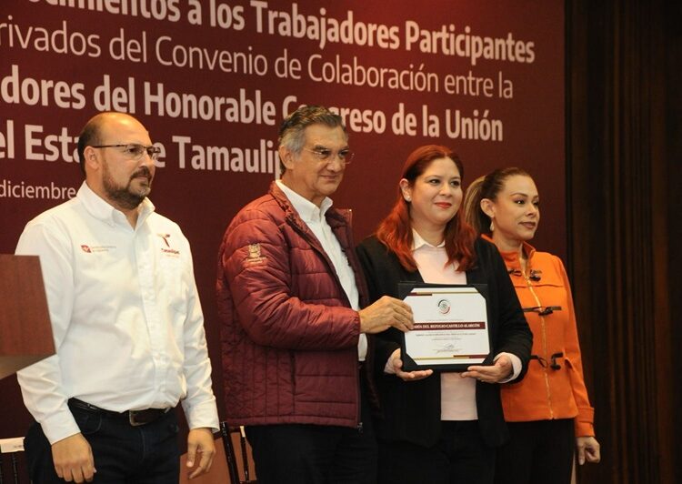 Entrega AVA reconocimientos a servidores públicos capacitados por el Senado