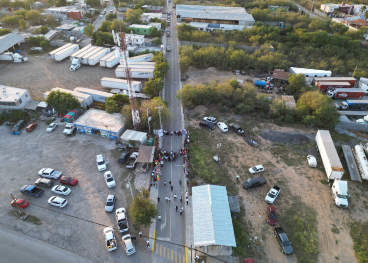 Alcaldesa de NLD lleva obras de impacto social al sur