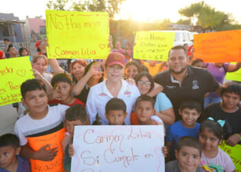 Alcaldesa de NLD lleva obras de impacto social al sur