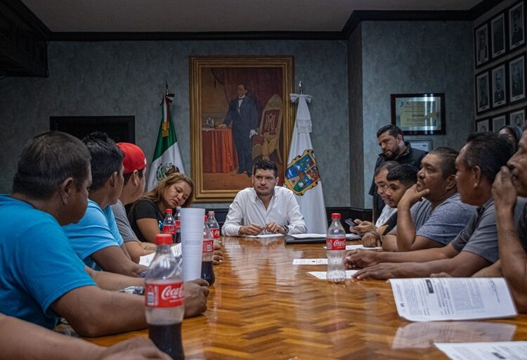 Carretoneros de Matamoros modernizan servicio de recolección de basura