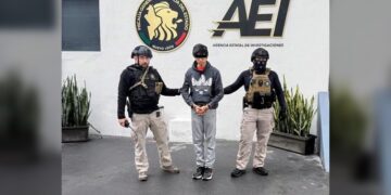 ¡Golpeador de mujeres al bote!