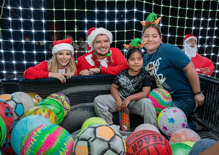 Cientos de matamorenses disfrutaron del ‘Túnel Navideño’
