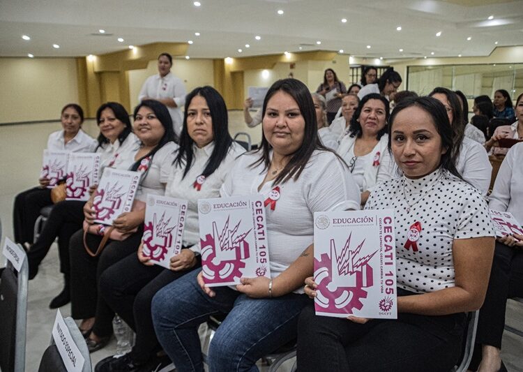 Clausuran cursos de capacitación del INMUJER en Matamoros