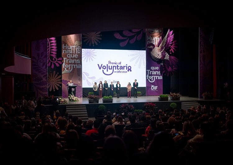 Premian AVA y María de Villarreal a los voluntarios del año