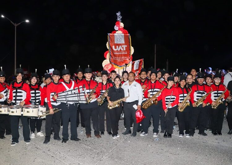Enciende la UAT el espíritu navideño en El Mante