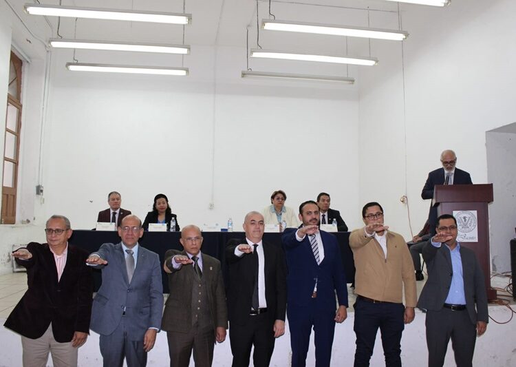 Fortalece la UAT liderazgo en asociación nacional de escuelas de veterinaria