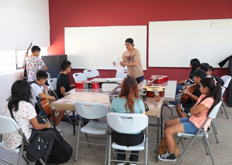 Gobierno de NLD abre inscripciones para talleres de iniciación artística