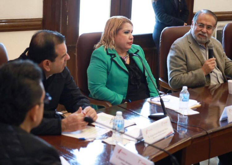 Con mejora regulatoria afianzamos eficiencia y transparencia: Lalo