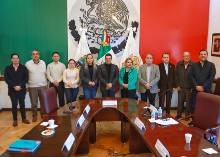 Con mejora regulatoria afianzamos eficiencia y transparencia: Lalo