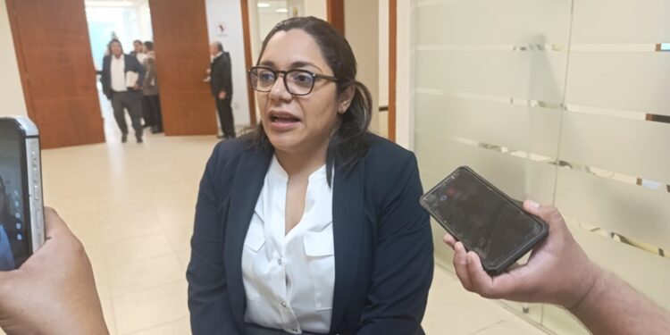 Propone diputada uniforme “neutro” para  escuelas de Tamaulipas