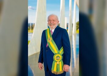 Lula Da Silva es operado de emergencia