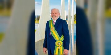 Lula Da Silva es operado de emergencia