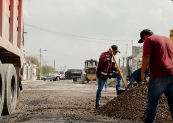 #MATAMOROS Gobierno realiza acciones de mejoramiento vial