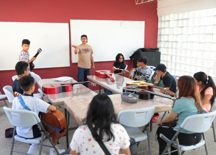 Mantendrán Guardias en Casas de la Cultura de NLD