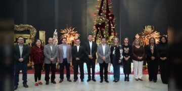 Ofrece la UAT festejos navideños a sus docentes