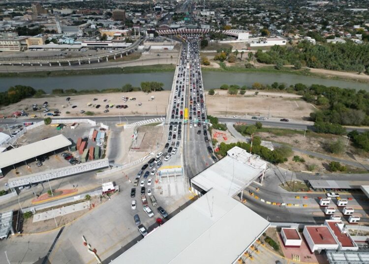 Paisanos se sienten seguros al cruzar por NLD