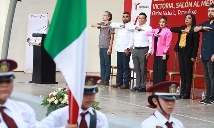 Premia Lalo Gattás a lo mejor del deporte y periodismo victorense