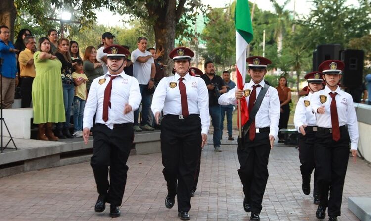 Premia Lalo Gattás a lo mejor del deporte y periodismo victorense