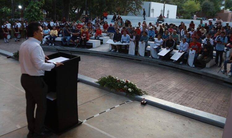 Premia Lalo Gattás a lo mejor del deporte y periodismo victorense
