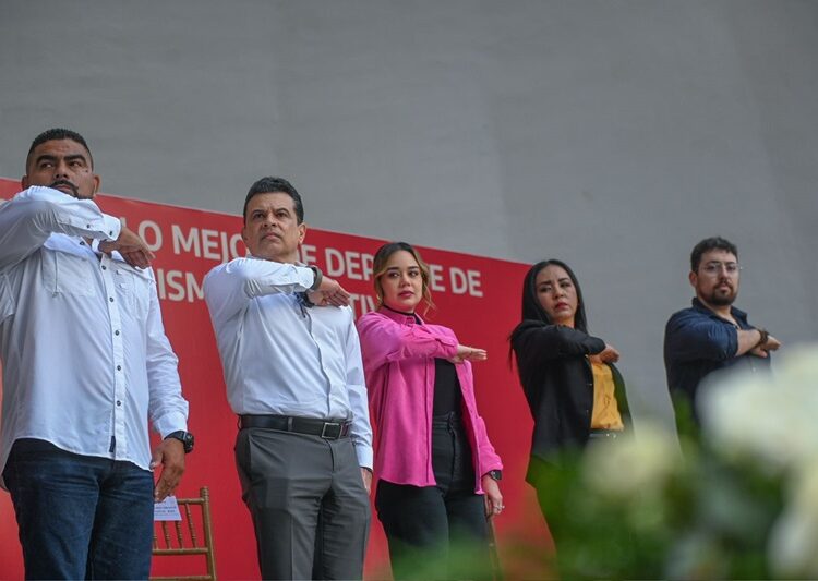 Premia Lalo Gattás a lo mejor del deporte y periodismo victorense