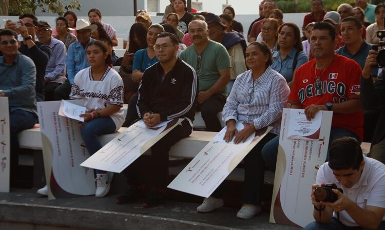 Premia Lalo Gattás a lo mejor del deporte y periodismo victorense