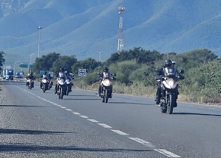 Recibe Guardia Estatal capacitación de manejo de unidades motorizadas